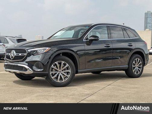 2025 Mercedes-Benz GLC 300 Base
