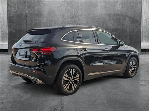 2025 Mercedes-Benz GLA 250 Base