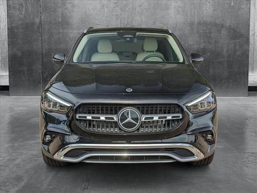 2025 Mercedes-Benz GLA 250 Base