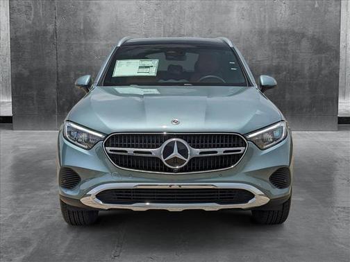 2025 Mercedes-Benz GLC 300 Base