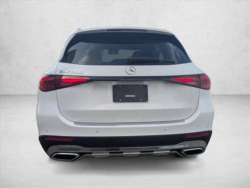 2026 Mercedes-Benz GLC 300 Base