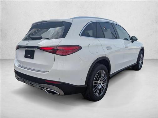 2026 Mercedes-Benz GLC 300 Base