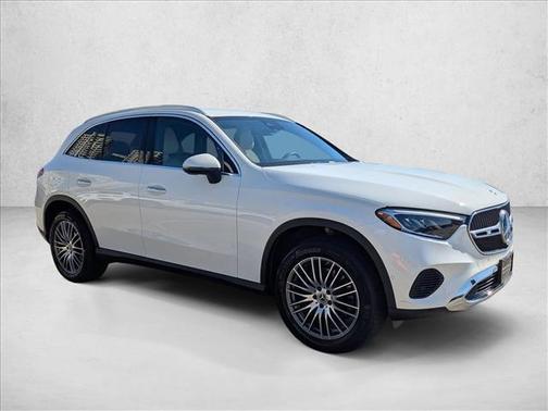 2025 Mercedes-Benz GLC 300 4MATIC