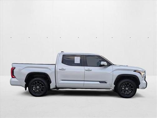 2024 Toyota Tundra Hybrid Platinum