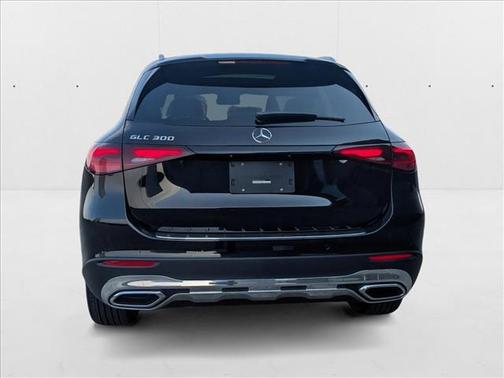 2026 Mercedes-Benz GLC 300 Base