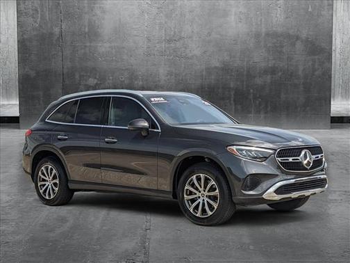 2025 Mercedes-Benz GLC 300 Base