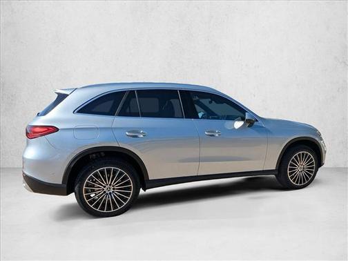 2026 Mercedes-Benz GLC 300 Base