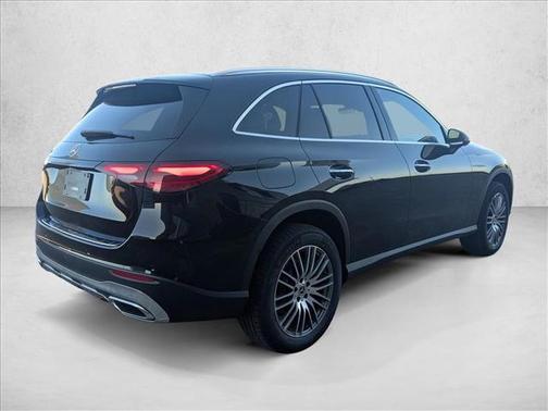 2026 Mercedes-Benz GLC 300 Base
