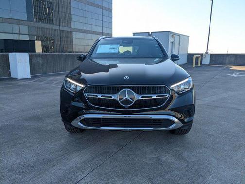 2026 Mercedes-Benz GLC 300 Base