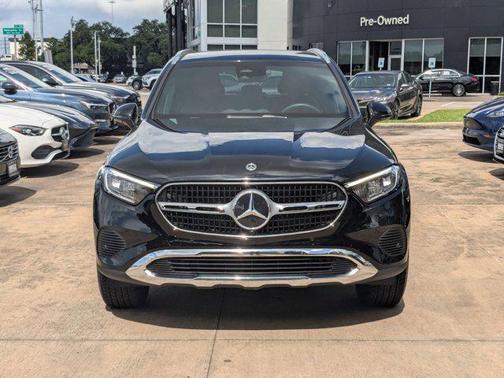 2025 Mercedes-Benz GLC 300 Base