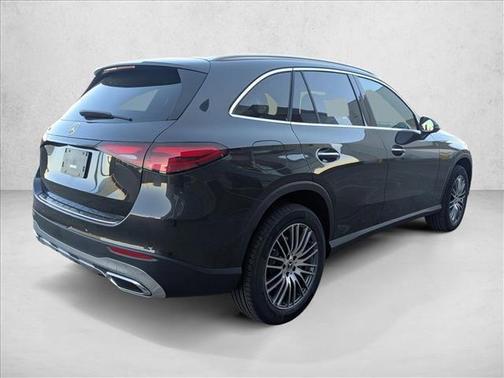 2026 Mercedes-Benz GLC 300 Base