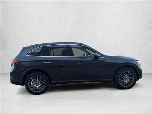 2026 Mercedes-Benz GLC 300 Base