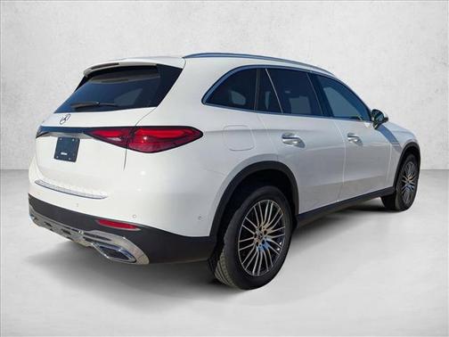 2026 Mercedes-Benz GLC 300 Base