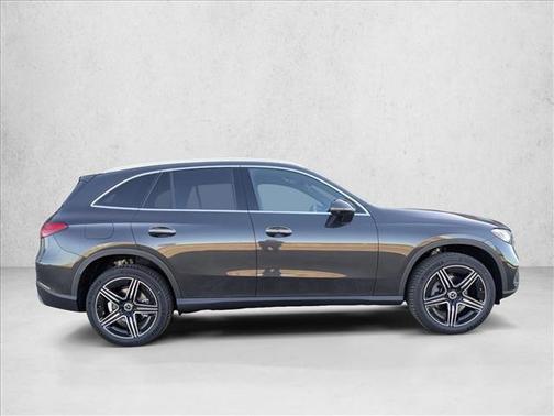 2026 Mercedes-Benz GLC 300 Base