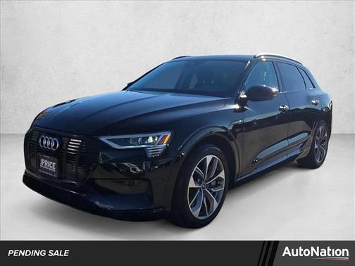 2021 Audi e-tron Premium Plus