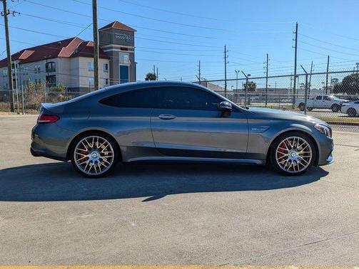 2017 Mercedes-Benz AMG C 63 S