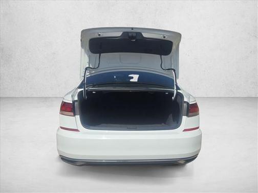 2020 Volkswagen Passat 2.0T SE