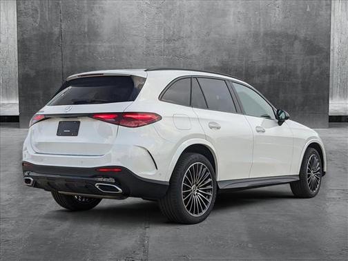 2025 Mercedes-Benz GLC 300 Base