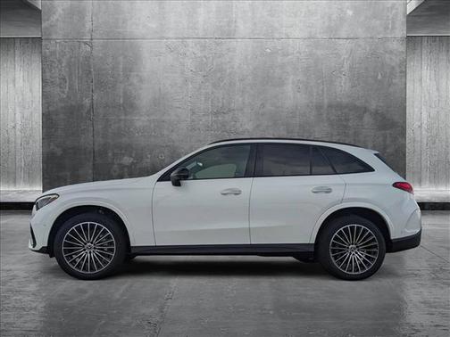 2025 Mercedes-Benz GLC 300 Base