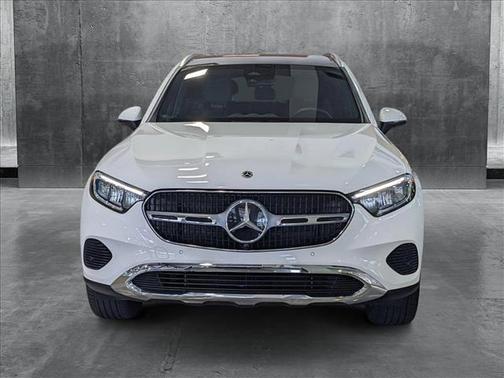2025 Mercedes-Benz GLC 300 Base