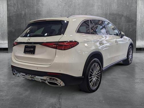 2025 Mercedes-Benz GLC 300 Base