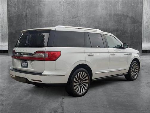 2021 Lincoln Navigator Reserve