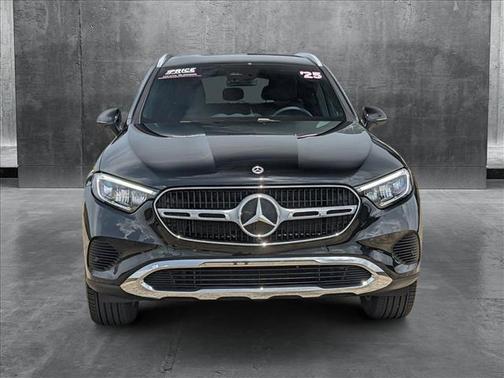 2025 Mercedes-Benz GLC 300 Base