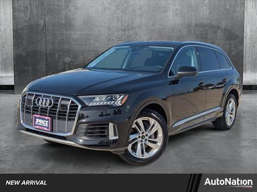 2024 Audi Q7 55 Premium Plus