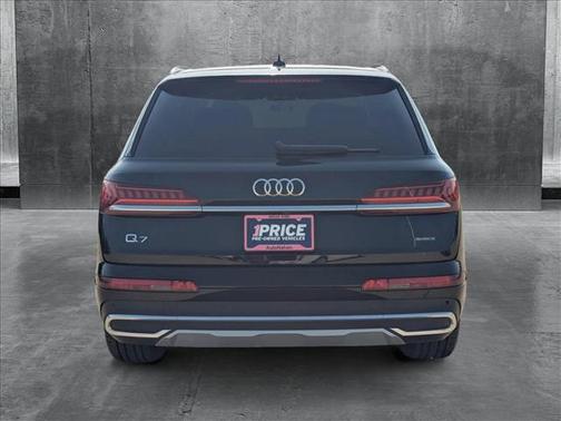 2024 Audi Q7 55 Premium Plus