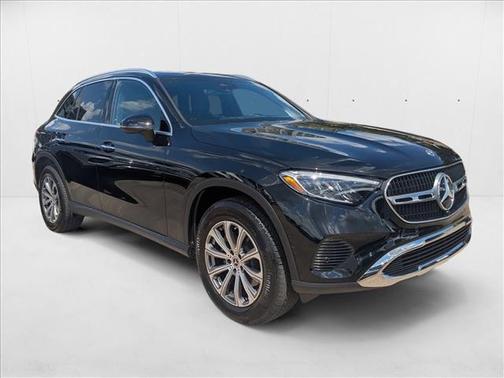 2025 Mercedes-Benz GLC 300 Base
