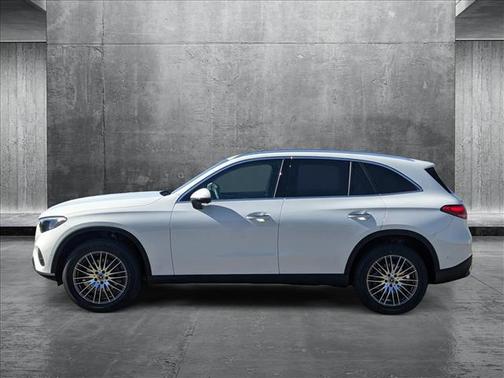 2025 Mercedes-Benz GLC 300 Base