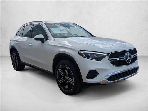 Polar White 2026 Mercedes-Benz GLC 300 Base