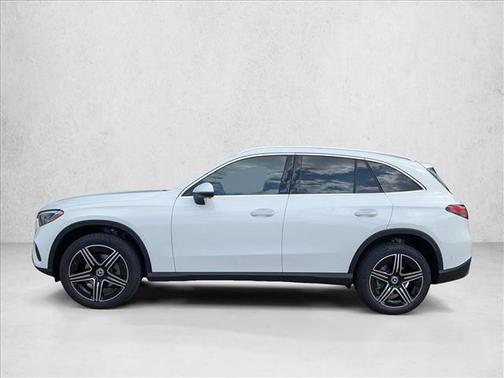 Polar White 2026 Mercedes-Benz GLC 300 Base