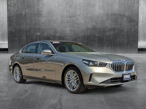 2024 BMW 530 i