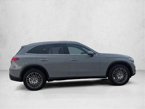 2026 Mercedes-Benz GLC 300 Base