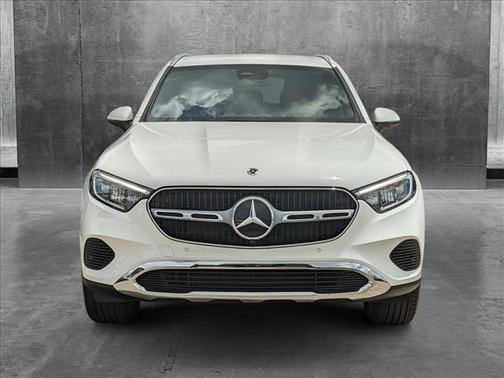 2025 Mercedes-Benz GLC 300 Base
