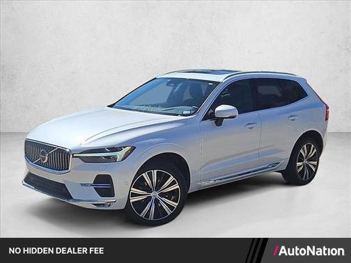 White 2023 Volvo XC60 B5 Plus Bright Theme