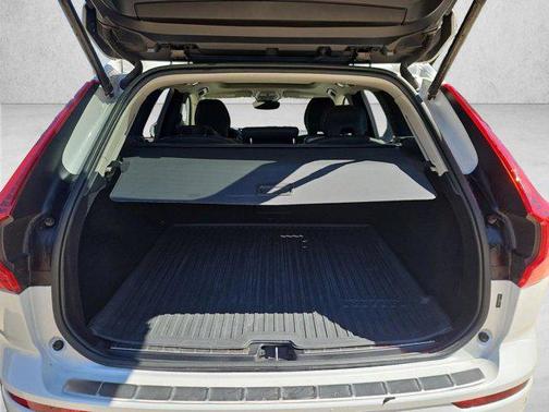 White 2023 Volvo XC60 B5 Plus Bright Theme