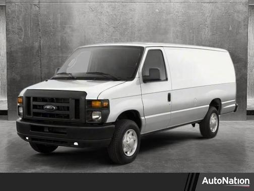 2011 Ford E350 Super Duty XLT