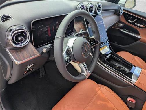 2026 Mercedes-Benz GLC 300 Base