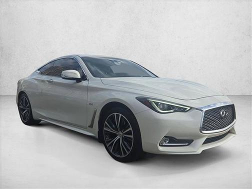 2017 INFINITI Q60 2.0t Premium