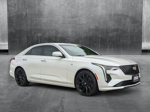 2021 Cadillac CT4 Luxury