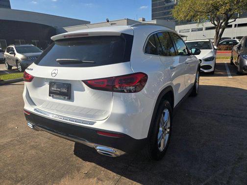 Polar White 2023 Mercedes-Benz GLA 250 Base