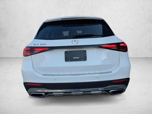 2026 Mercedes-Benz GLC 300 Base