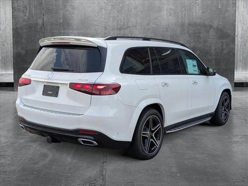 2025 Mercedes-Benz GLS 450 4MATIC