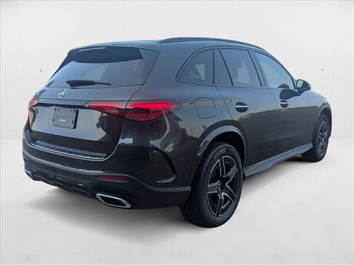 2026 Mercedes-Benz GLC 300 Base