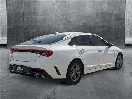2024 Kia K5 LXS