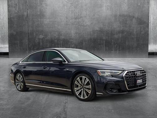 2022 Audi A8 L 55 TFSI quattro Tiptronic