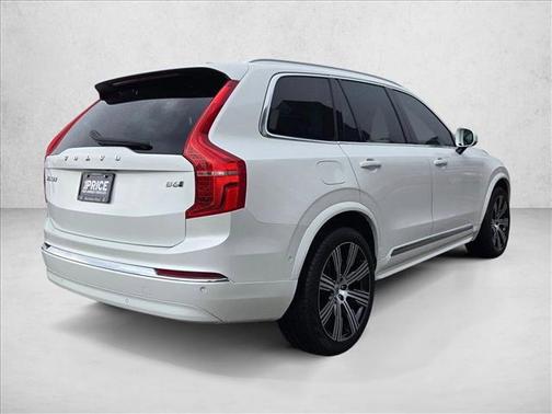 Crystal White Metallic 2023 Volvo XC90 B6 Ultimate 7-Seater
