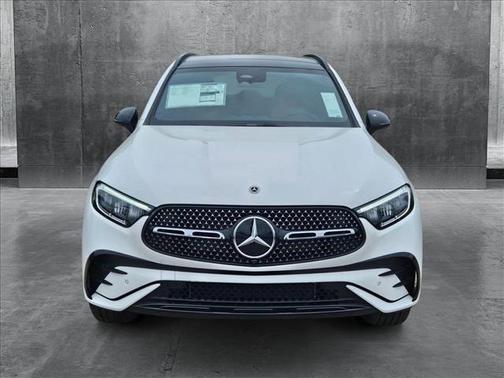 2025 Mercedes-Benz GLC 350e Base